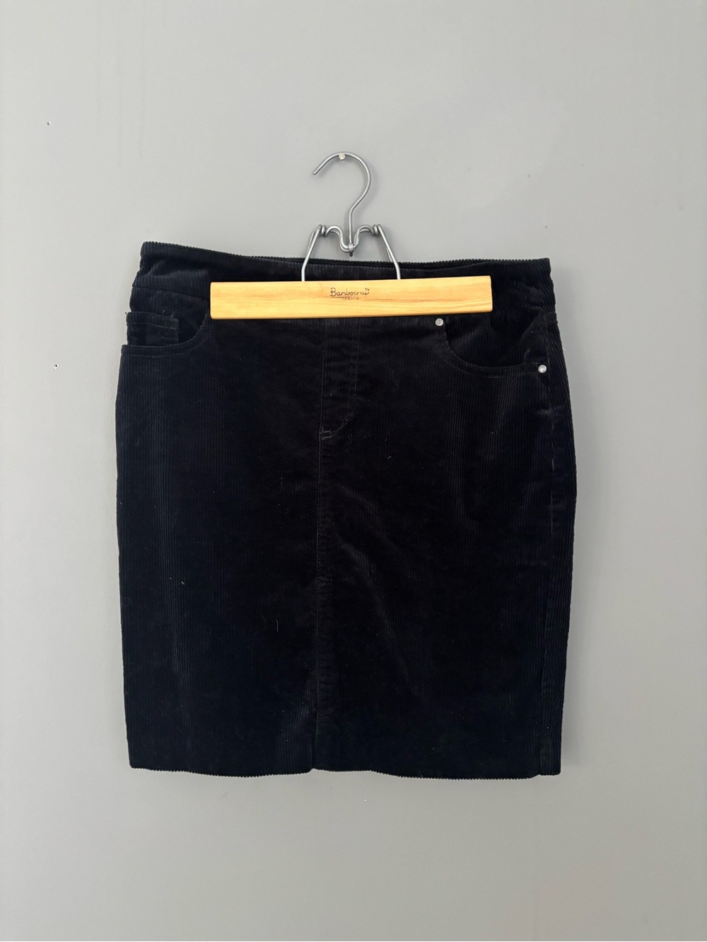 Black Corduroy Women's Skirt - Classic Straight Fit | Size 6